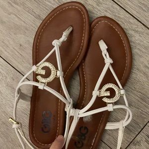 They are brand new only wore once they are white